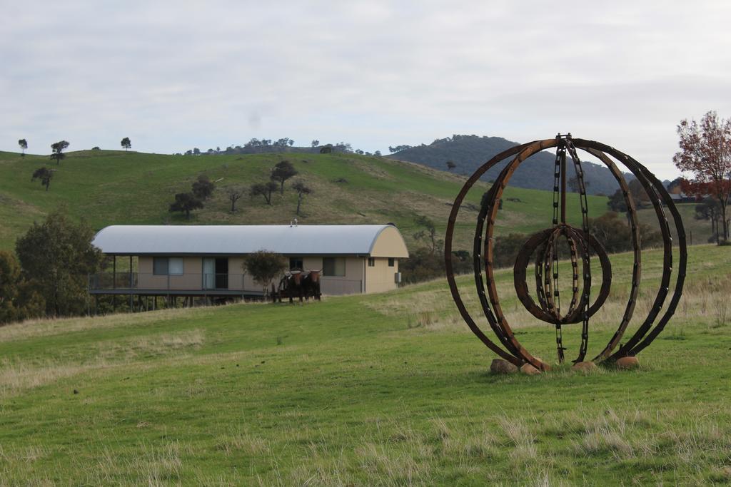 Elm Cottage Tumut Exterior photo